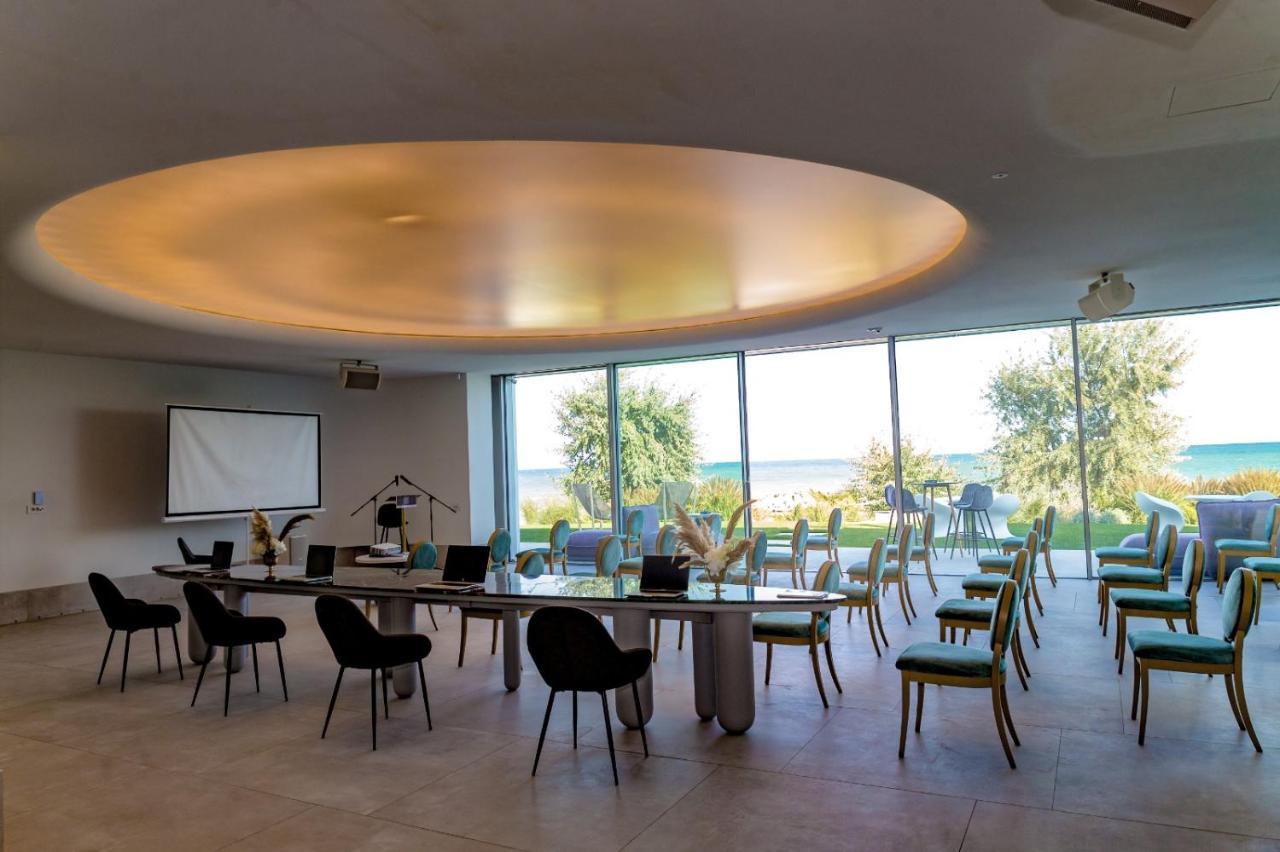 Novum By The Sea Aparthotel Olimp Buitenkant foto