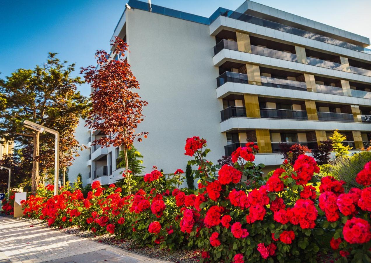 Novum By The Sea Aparthotel Olimp Buitenkant foto