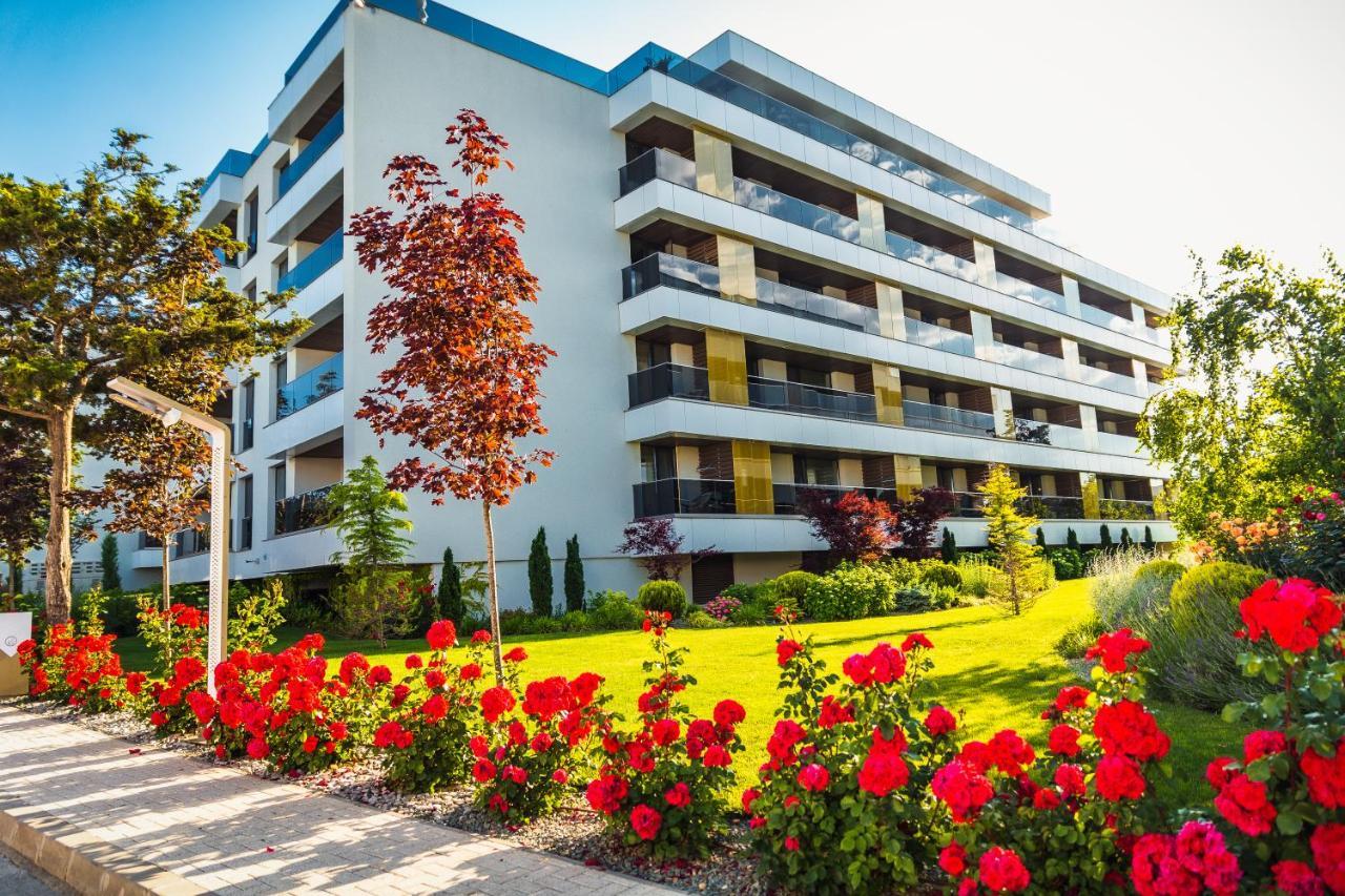 Novum By The Sea Aparthotel Olimp Buitenkant foto